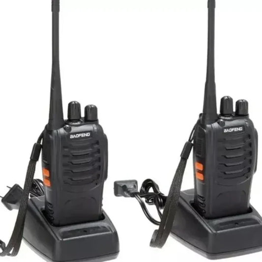 https://cdn.shopify.com/s/files/1/0661/2729/8714/files/radio-de-comunicacion-walkie-talkie-baofeng-777s-paquete-x22.webp?v=1753666730